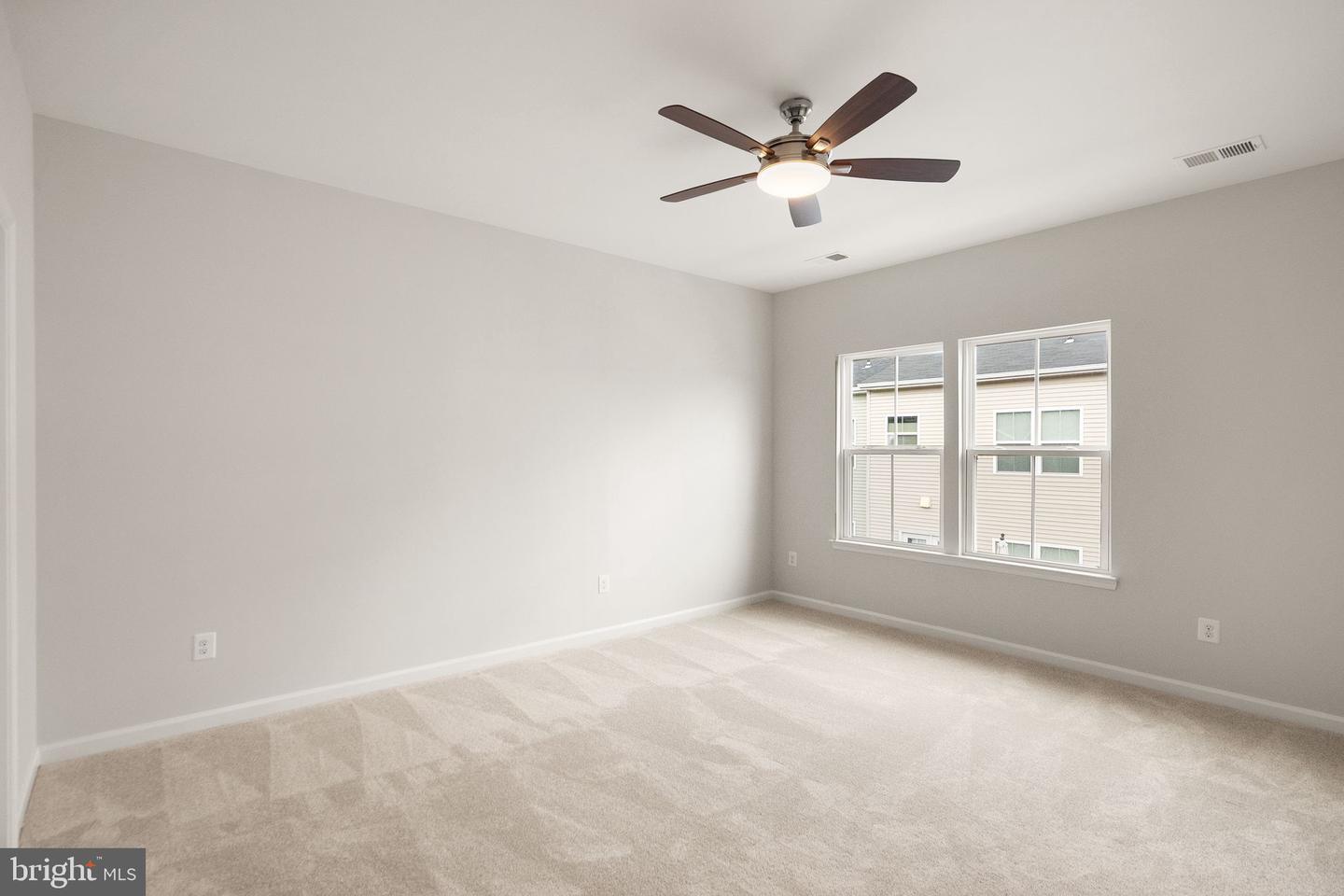 41688 MCMONAGLE SQ, ALDIE, Virginia 20105, 3 Bedrooms Bedrooms, ,2 BathroomsBathrooms,Residential,For sale,41688 MCMONAGLE SQ,VALO2112644 MLS # VALO2112644