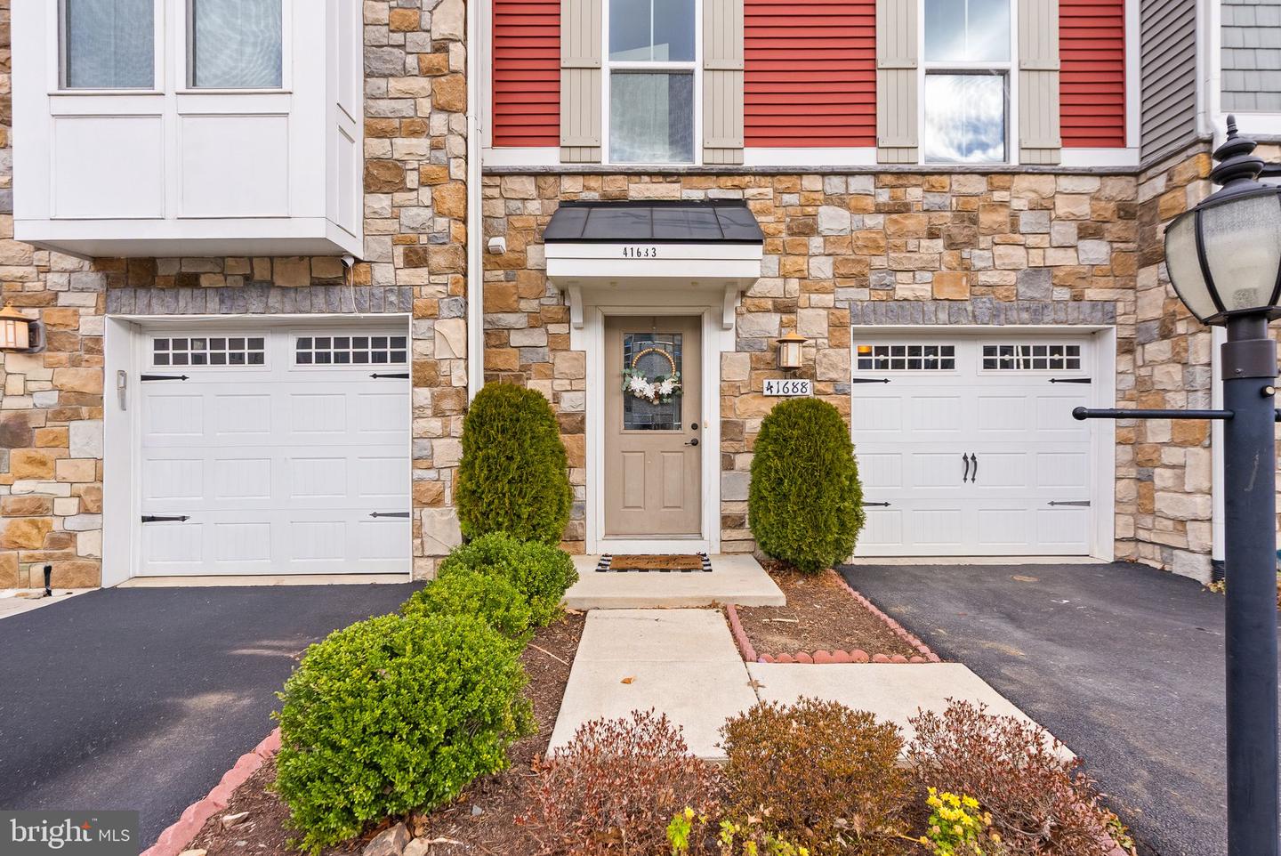 41688 MCMONAGLE SQ, ALDIE, Virginia 20105, 3 Bedrooms Bedrooms, ,2 BathroomsBathrooms,Residential,For sale,41688 MCMONAGLE SQ,VALO2112644 MLS # VALO2112644