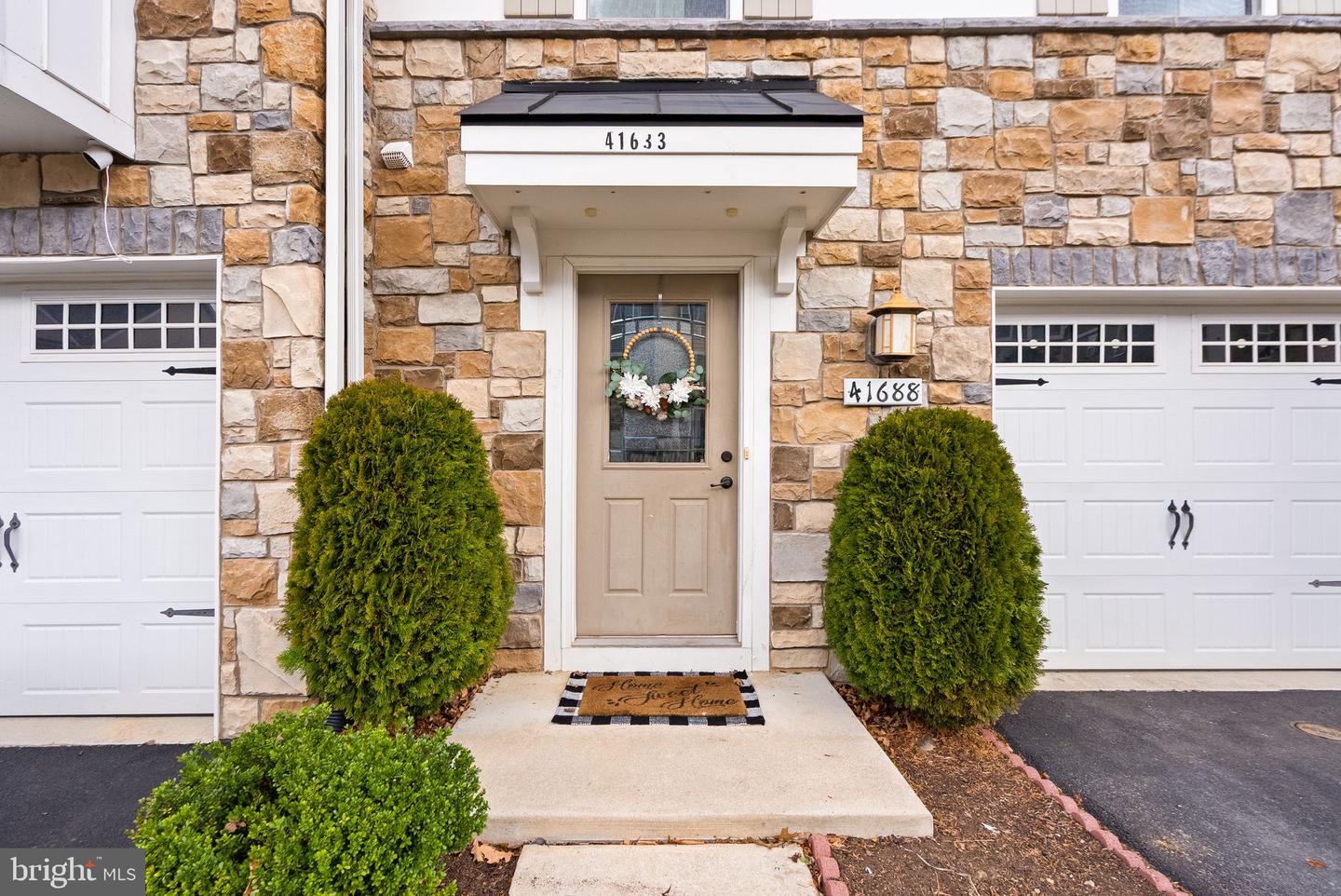 41688 MCMONAGLE SQ, ALDIE, Virginia 20105, 3 Bedrooms Bedrooms, ,2 BathroomsBathrooms,Residential,For sale,41688 MCMONAGLE SQ,VALO2112644 MLS # VALO2112644