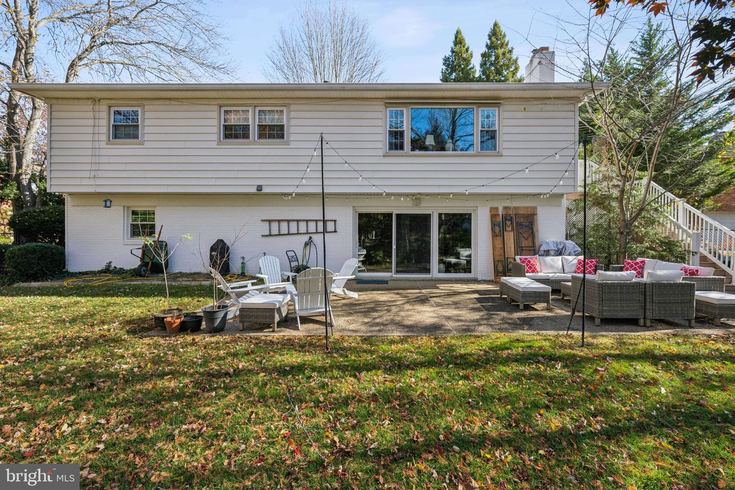 6223 LOCH RAVEN DR, MCLEAN, Virginia 22101, 4 Bedrooms Bedrooms, ,3 BathroomsBathrooms,Residential,For sale,6223 LOCH RAVEN DR,VAFX2283152 MLS # VAFX2283152