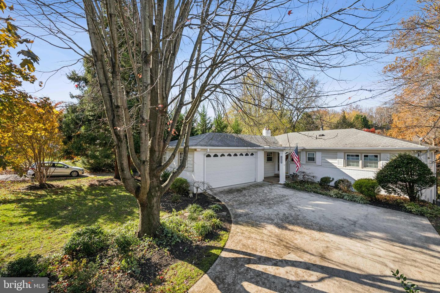 6223 LOCH RAVEN DR, MCLEAN, Virginia 22101, 4 Bedrooms Bedrooms, ,3 BathroomsBathrooms,Residential,For sale,6223 LOCH RAVEN DR,VAFX2283152 MLS # VAFX2283152