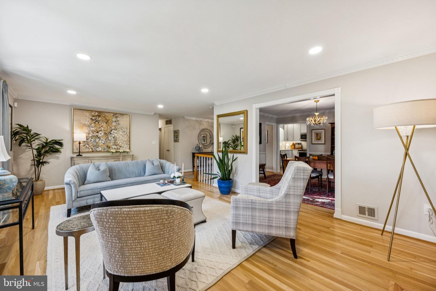 6223 LOCH RAVEN DR, MCLEAN, Virginia 22101, 4 Bedrooms Bedrooms, ,3 BathroomsBathrooms,Residential,For sale,6223 LOCH RAVEN DR,VAFX2283152 MLS # VAFX2283152