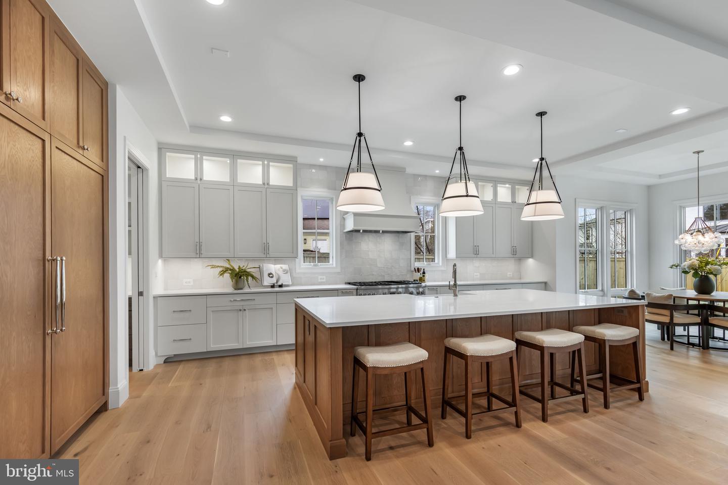 629 N LINCOLN ST N, ARLINGTON, Virginia 22201, 6 Bedrooms Bedrooms, ,6 BathroomsBathrooms,Residential,For sale,629 N LINCOLN ST N,VAAR2067076 MLS # VAAR2067076