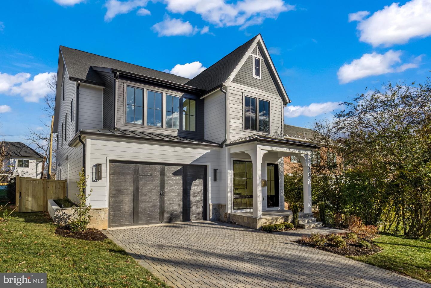 629 N LINCOLN ST N, ARLINGTON, Virginia 22201, 6 Bedrooms Bedrooms, ,6 BathroomsBathrooms,Residential,For sale,629 N LINCOLN ST N,VAAR2067076 MLS # VAAR2067076