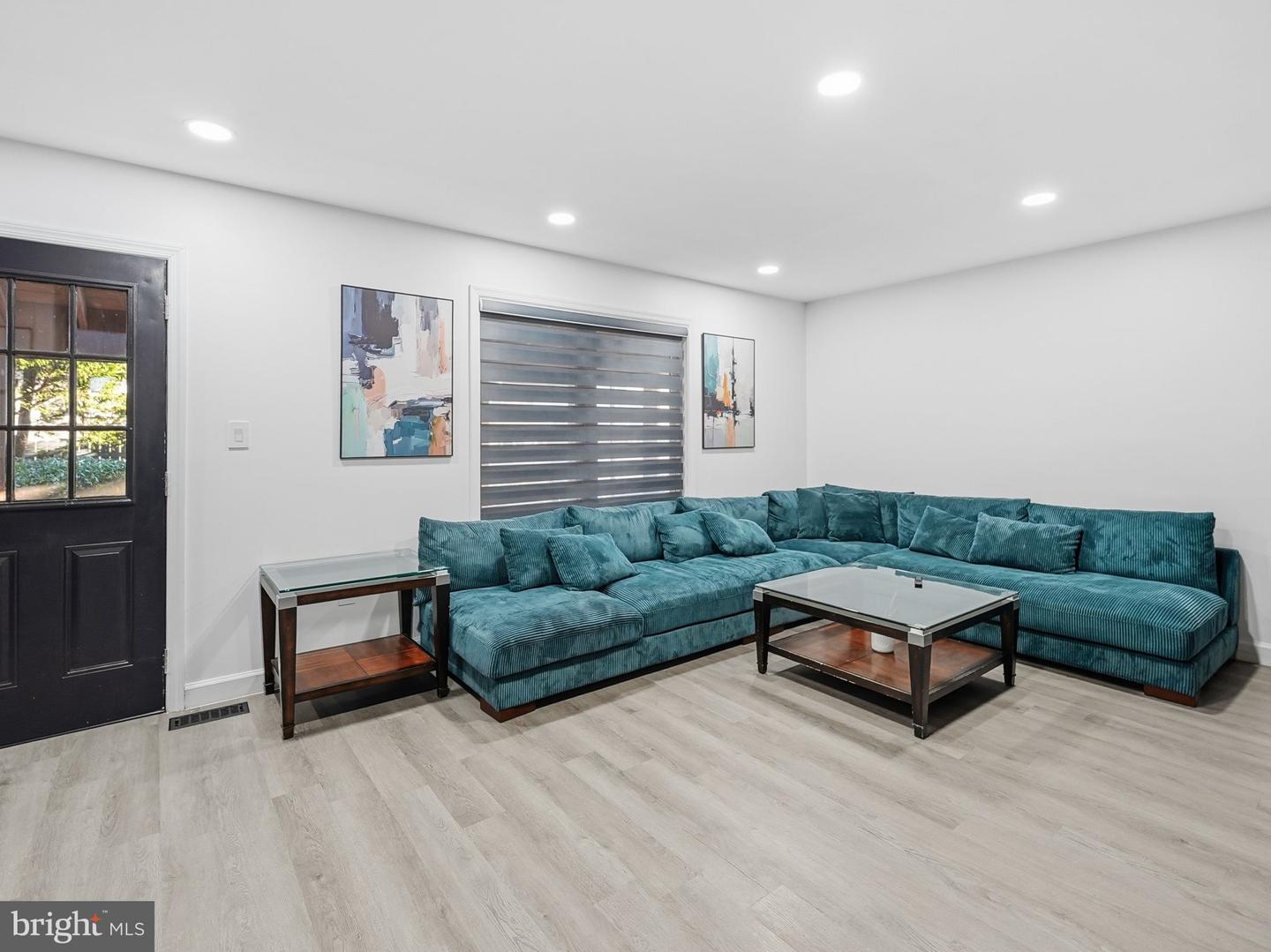 2 SUNSET RIDGE LN, FREDERICKSBURG, Virginia 22405, 4 Bedrooms Bedrooms, ,2 BathroomsBathrooms,Residential,For sale,2 SUNSET RIDGE LN,VAST2044812 MLS # VAST2044812