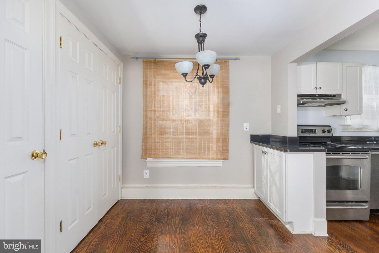 504 HAWKE ST, FREDERICKSBURG, Virginia 22401, 4 Bedrooms Bedrooms, ,2 BathroomsBathrooms,Residential,For sale,504 HAWKE ST,VAFB2009440 MLS # VAFB2009440