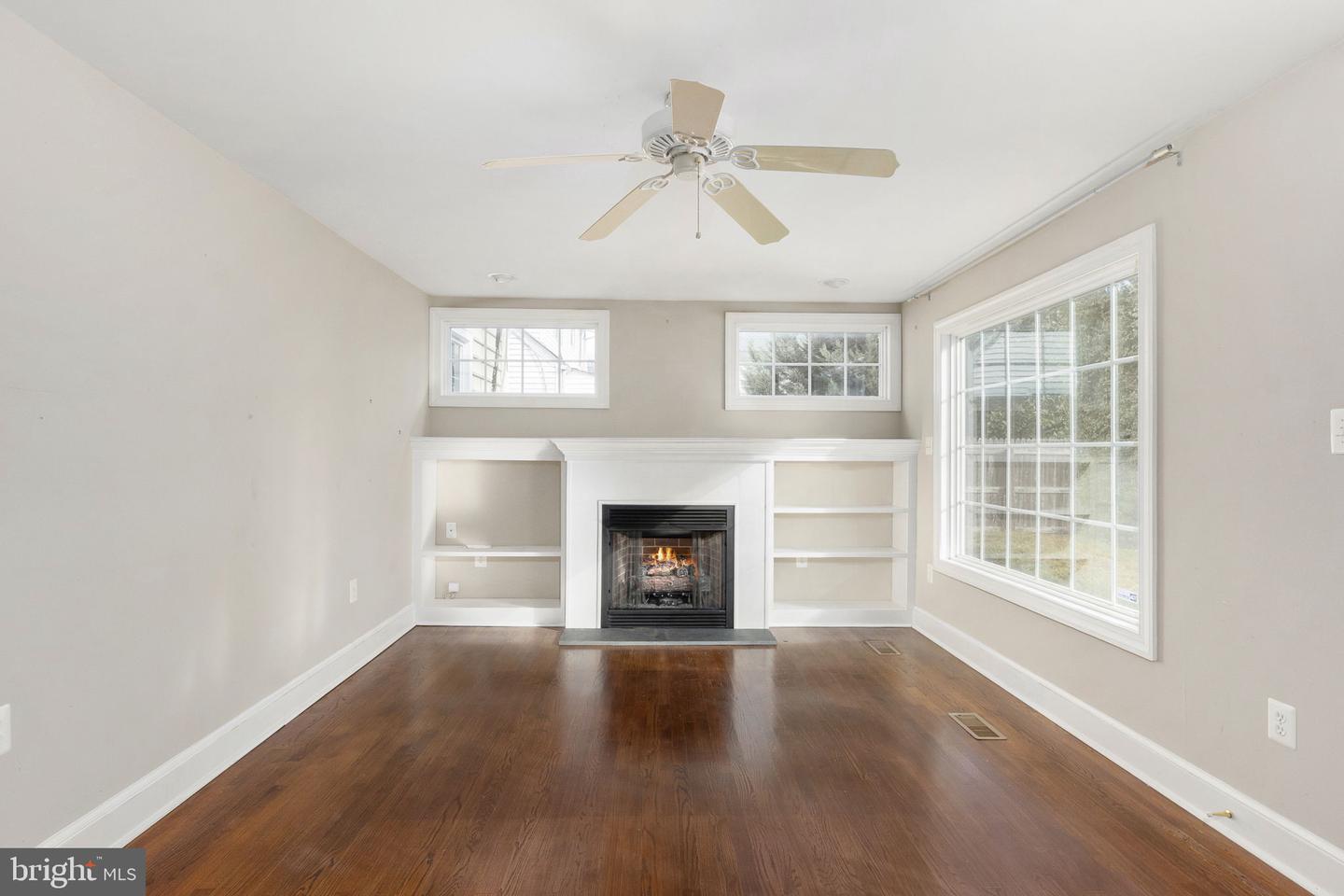 504 HAWKE ST, FREDERICKSBURG, Virginia 22401, 4 Bedrooms Bedrooms, ,2 BathroomsBathrooms,Residential,For sale,504 HAWKE ST,VAFB2009440 MLS # VAFB2009440