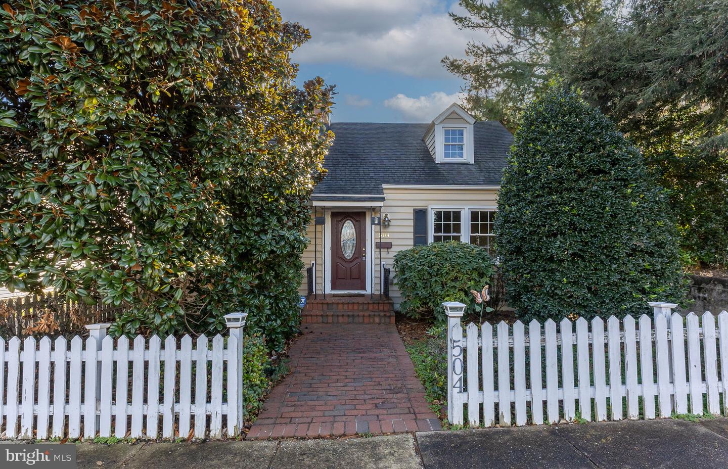 504 HAWKE ST, FREDERICKSBURG, Virginia 22401, 4 Bedrooms Bedrooms, ,2 BathroomsBathrooms,Residential,For sale,504 HAWKE ST,VAFB2009440 MLS # VAFB2009440