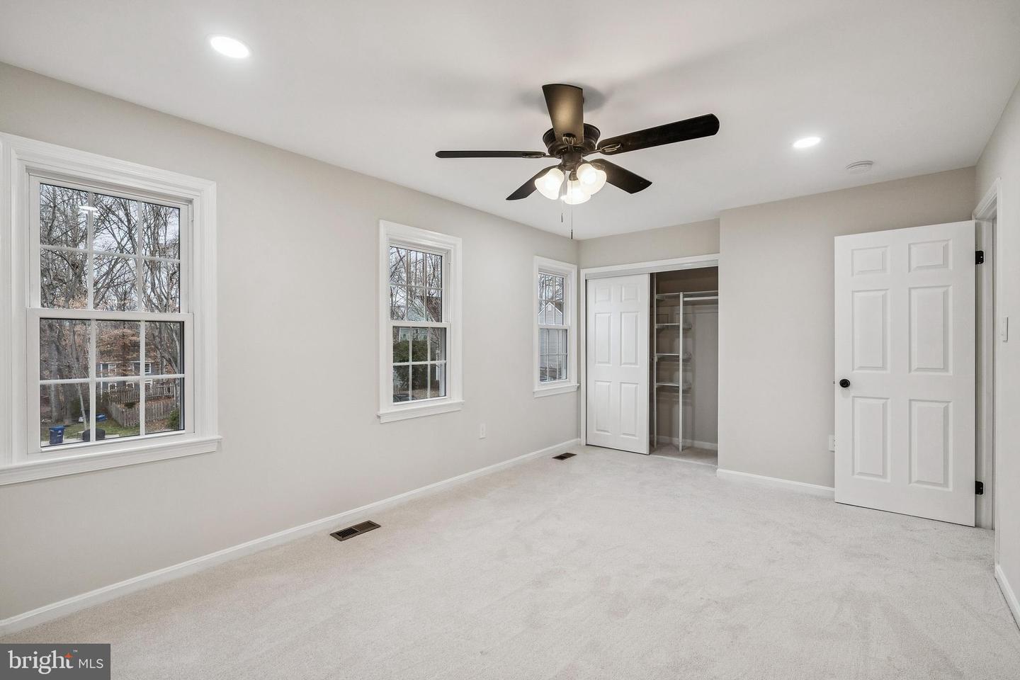 11975 FARRABOW LN, WOODBRIDGE, Virginia 22192, 4 Bedrooms Bedrooms, ,3 BathroomsBathrooms,Residential,For sale,11975 FARRABOW LN,VAPW2109480 MLS # VAPW2109480