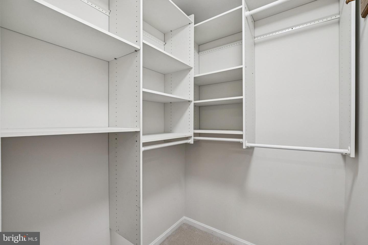 11975 FARRABOW LN, WOODBRIDGE, Virginia 22192, 4 Bedrooms Bedrooms, ,3 BathroomsBathrooms,Residential,For sale,11975 FARRABOW LN,VAPW2109480 MLS # VAPW2109480