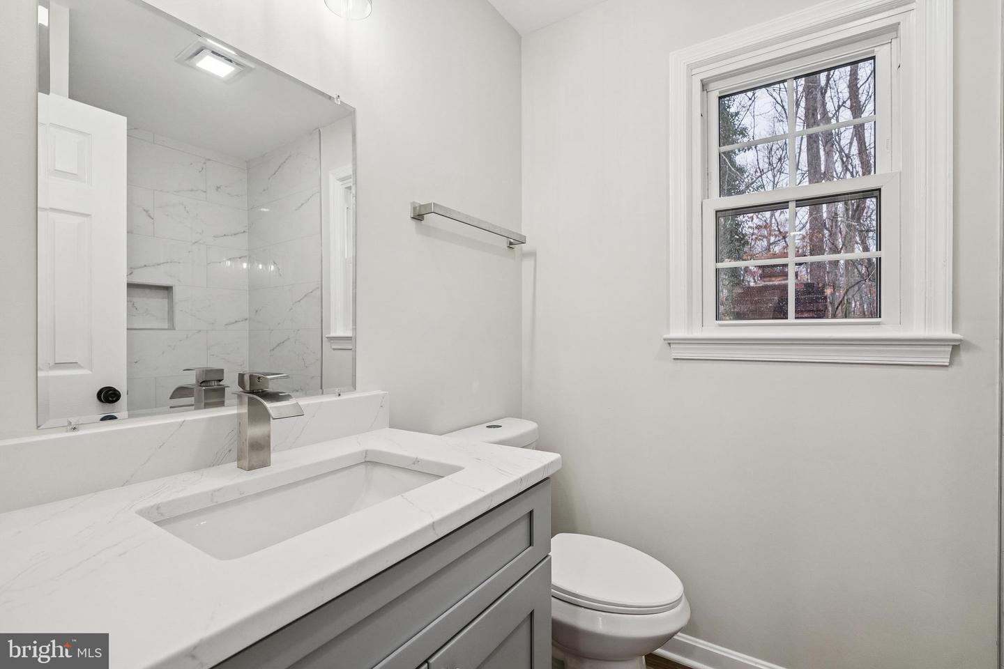 11975 FARRABOW LN, WOODBRIDGE, Virginia 22192, 4 Bedrooms Bedrooms, ,3 BathroomsBathrooms,Residential,For sale,11975 FARRABOW LN,VAPW2109480 MLS # VAPW2109480