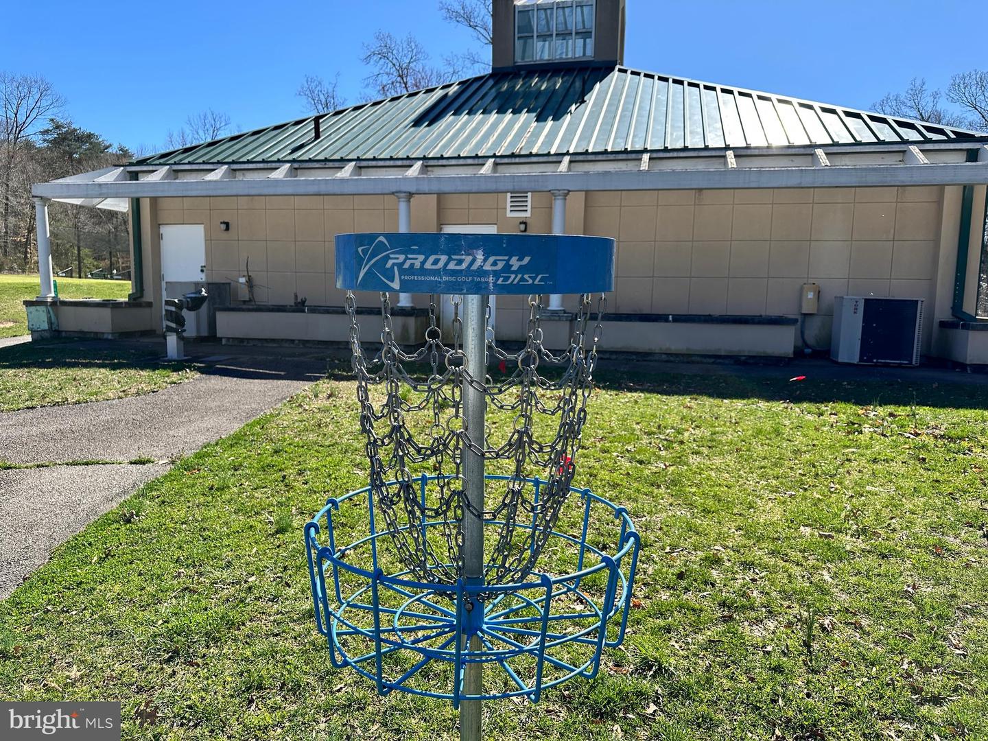 11975 FARRABOW LN, WOODBRIDGE, Virginia 22192, 4 Bedrooms Bedrooms, ,3 BathroomsBathrooms,Residential,For sale,11975 FARRABOW LN,VAPW2109480 MLS # VAPW2109480