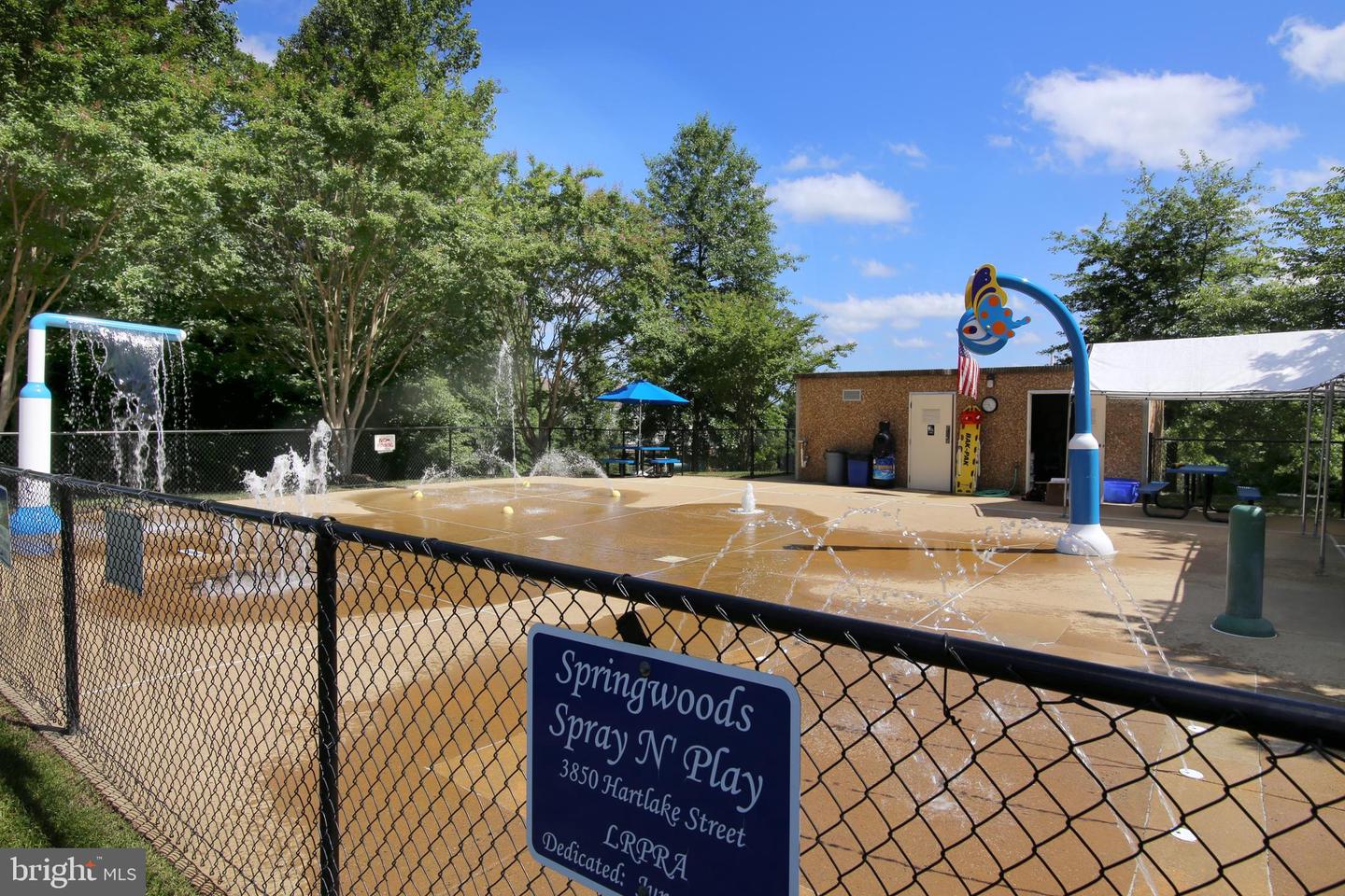 11975 FARRABOW LN, WOODBRIDGE, Virginia 22192, 4 Bedrooms Bedrooms, ,3 BathroomsBathrooms,Residential,For sale,11975 FARRABOW LN,VAPW2109480 MLS # VAPW2109480