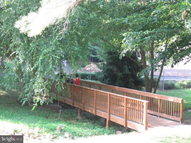 11975 FARRABOW LN, WOODBRIDGE, Virginia 22192, 4 Bedrooms Bedrooms, ,3 BathroomsBathrooms,Residential,For sale,11975 FARRABOW LN,VAPW2109480 MLS # VAPW2109480