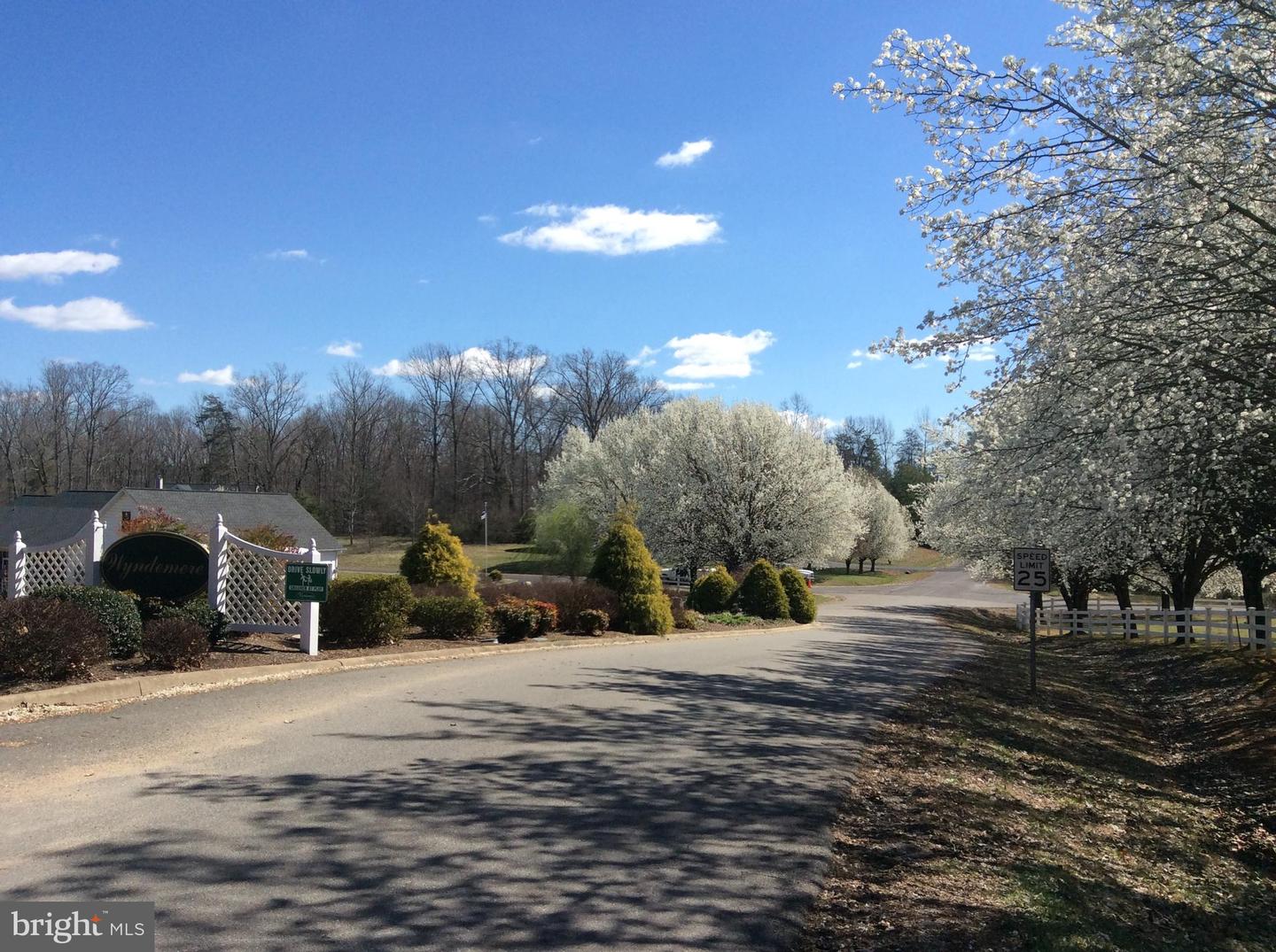 5501 HICKORY TREE LN, MINERAL, Virginia 23117, 3 Bedrooms Bedrooms, ,3 BathroomsBathrooms,Residential,For sale,5501 HICKORY TREE LN,VASP2038242 MLS # VASP2038242