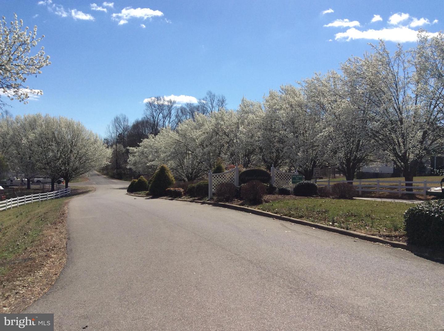 5501 HICKORY TREE LN, MINERAL, Virginia 23117, 3 Bedrooms Bedrooms, ,3 BathroomsBathrooms,Residential,For sale,5501 HICKORY TREE LN,VASP2038242 MLS # VASP2038242