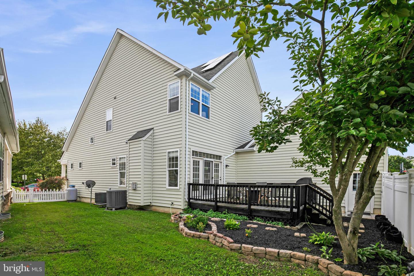 17510 LETHRIDGE CIR, ROUND HILL, Virginia 20141, 4 Bedrooms Bedrooms, ,3 BathroomsBathrooms,Residential,For sale,17510 LETHRIDGE CIR,VALO2112892 MLS # VALO2112892 17510 LETHRIDGE CIR, ROUND HILL, Virginia 20141, 4 Bedrooms Bedrooms, ,3 BathroomsBathrooms,Residential,For sale,17510 LETHRIDGE CIR,VALO2112892 MLS # VALO2112892