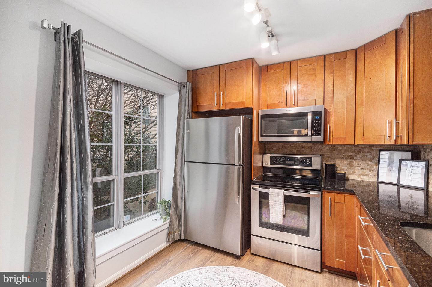 4561-F INTERLACHEN CT #F, ALEXANDRIA, Virginia 22312, 2 Bedrooms Bedrooms, ,2 BathroomsBathrooms,Residential,For sale,4561-F INTERLACHEN CT #F,VAFX2283206 MLS # VAFX2283206