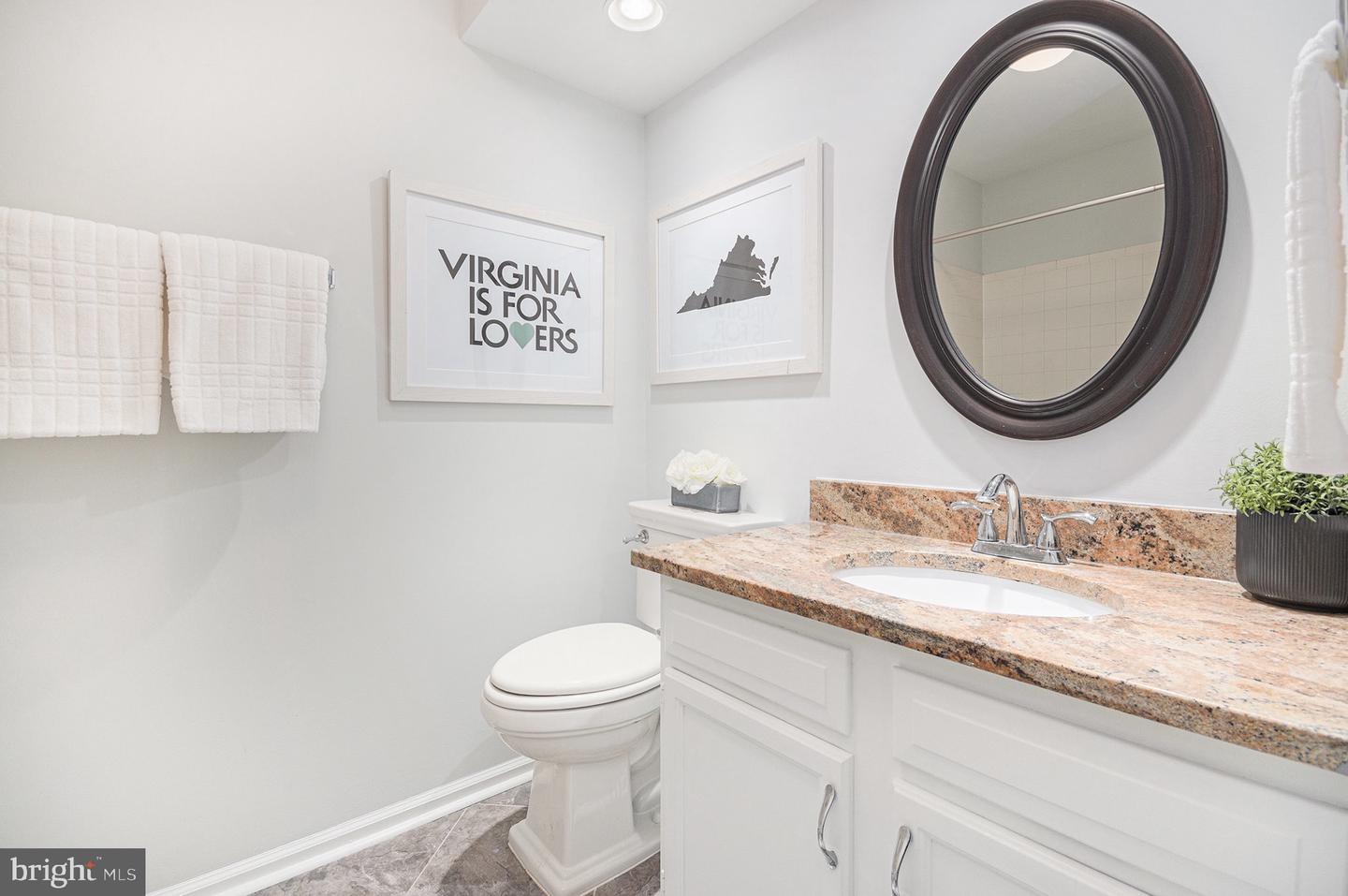 4561-F INTERLACHEN CT #F, ALEXANDRIA, Virginia 22312, 2 Bedrooms Bedrooms, ,2 BathroomsBathrooms,Residential,For sale,4561-F INTERLACHEN CT #F,VAFX2283206 MLS # VAFX2283206