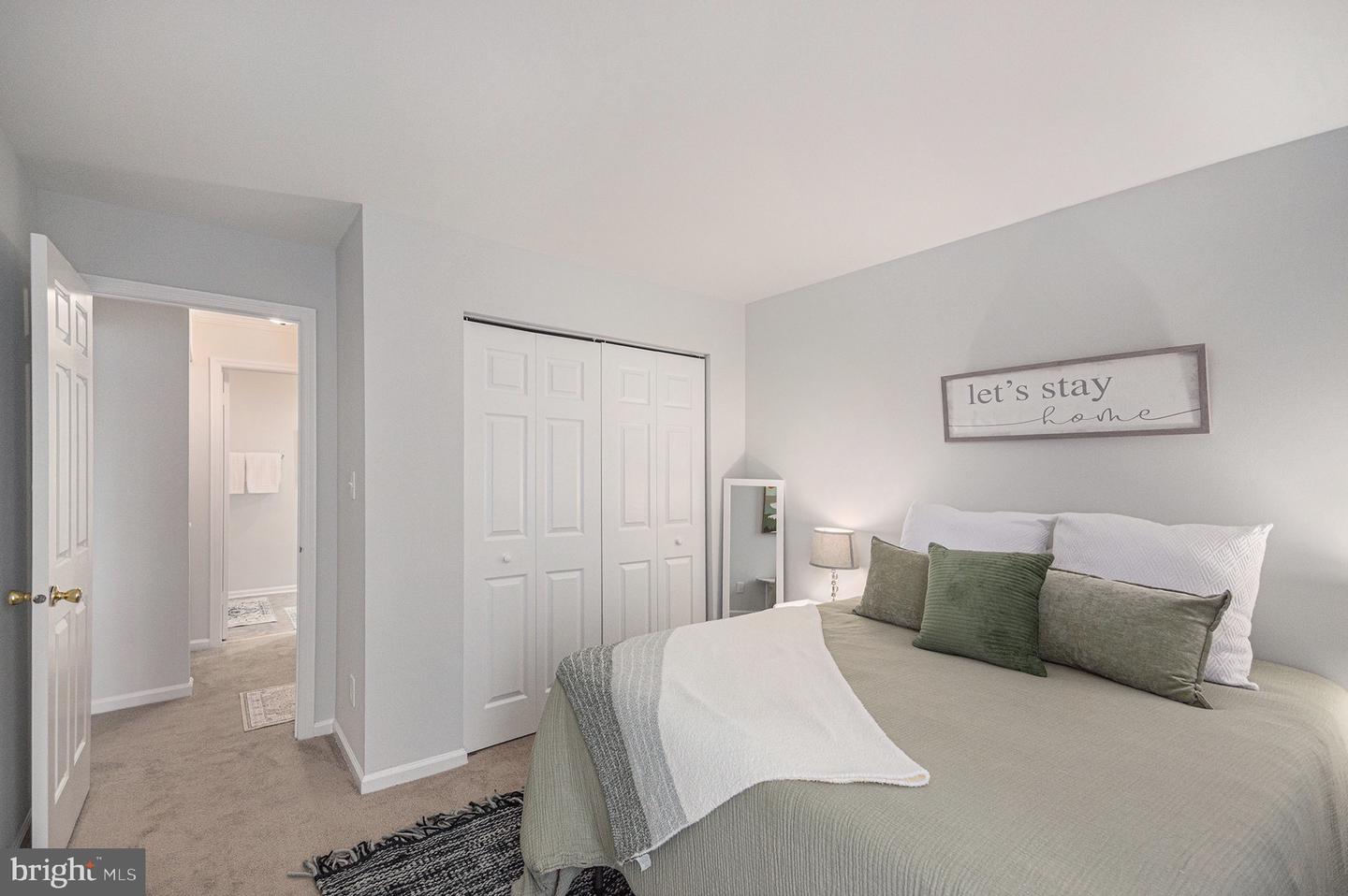 4561-F INTERLACHEN CT #F, ALEXANDRIA, Virginia 22312, 2 Bedrooms Bedrooms, ,2 BathroomsBathrooms,Residential,For sale,4561-F INTERLACHEN CT #F,VAFX2283206 MLS # VAFX2283206