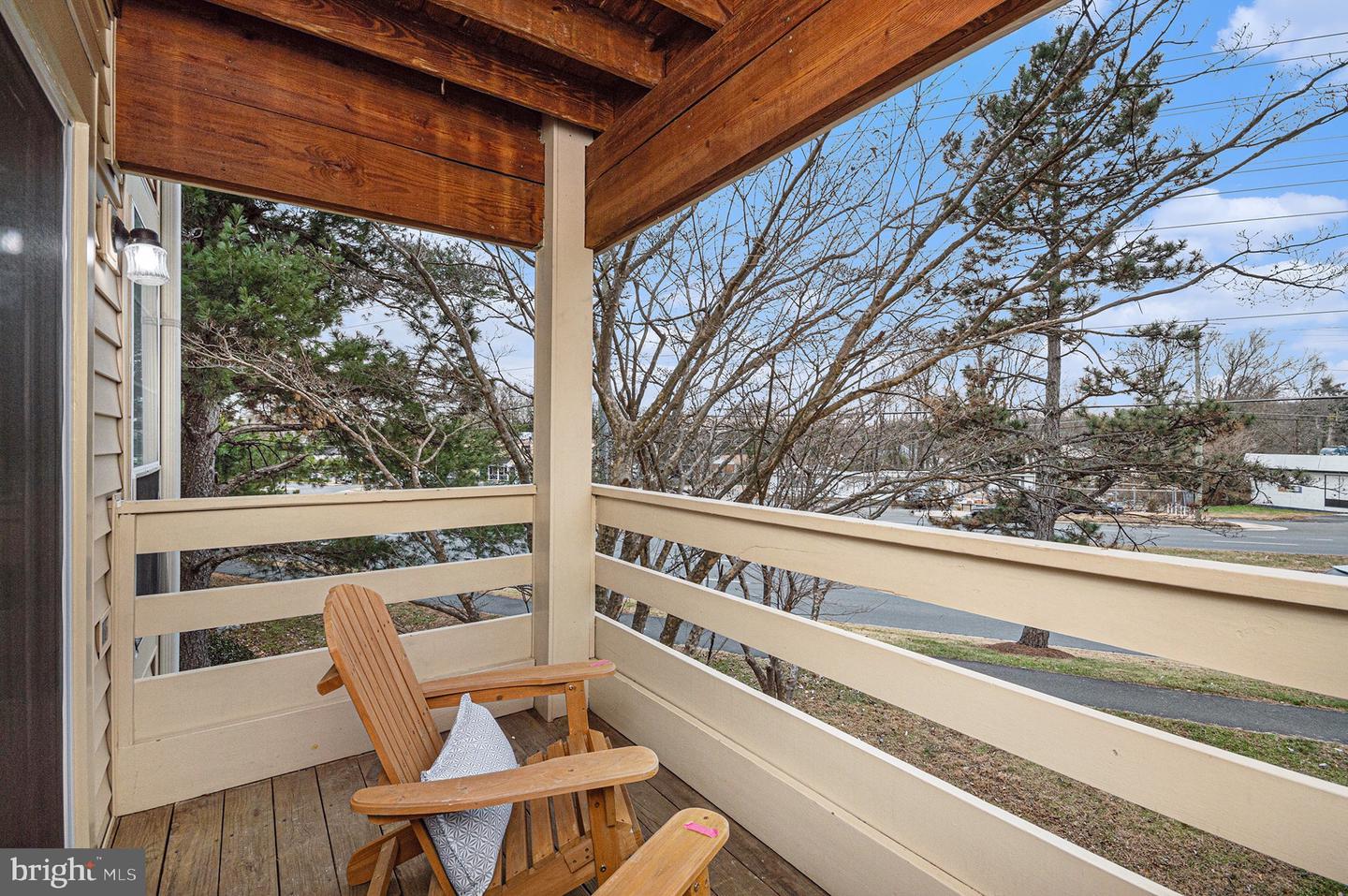 4561-F INTERLACHEN CT #F, ALEXANDRIA, Virginia 22312, 2 Bedrooms Bedrooms, ,2 BathroomsBathrooms,Residential,For sale,4561-F INTERLACHEN CT #F,VAFX2283206 MLS # VAFX2283206