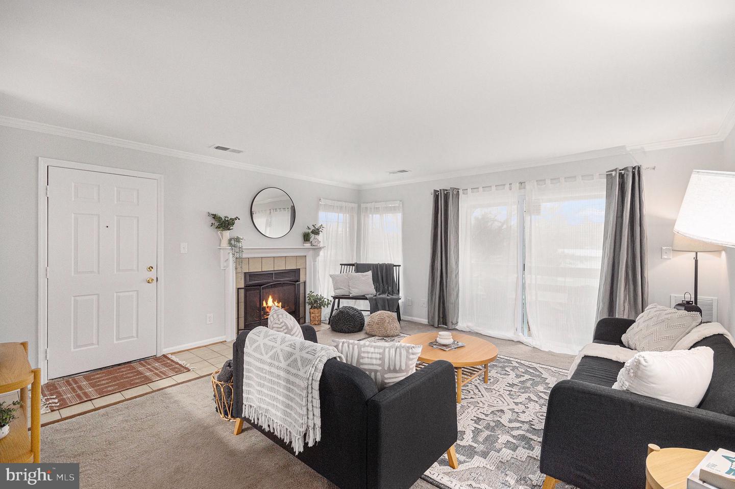 4561-F INTERLACHEN CT #F, ALEXANDRIA, Virginia 22312, 2 Bedrooms Bedrooms, ,2 BathroomsBathrooms,Residential,For sale,4561-F INTERLACHEN CT #F,VAFX2283206 MLS # VAFX2283206