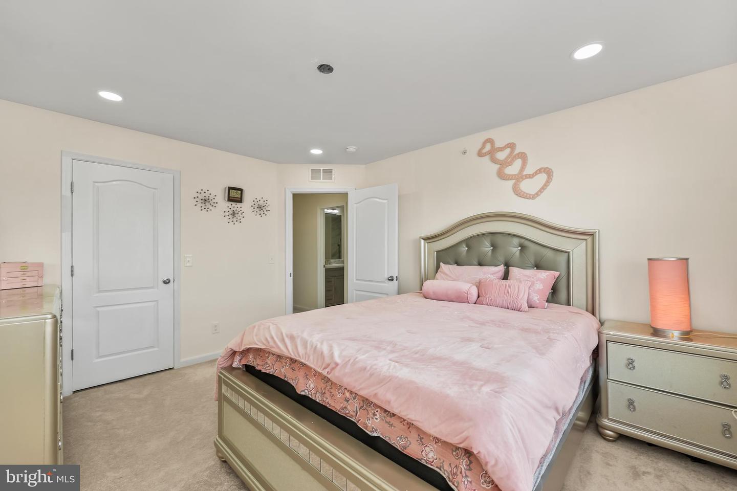 17016 BEVERIDGE DR, DUMFRIES, Virginia 22026, 3 Bedrooms Bedrooms, ,2 BathroomsBathrooms,Residential,For sale,17016 BEVERIDGE DR,VAPW2109496 MLS # VAPW2109496