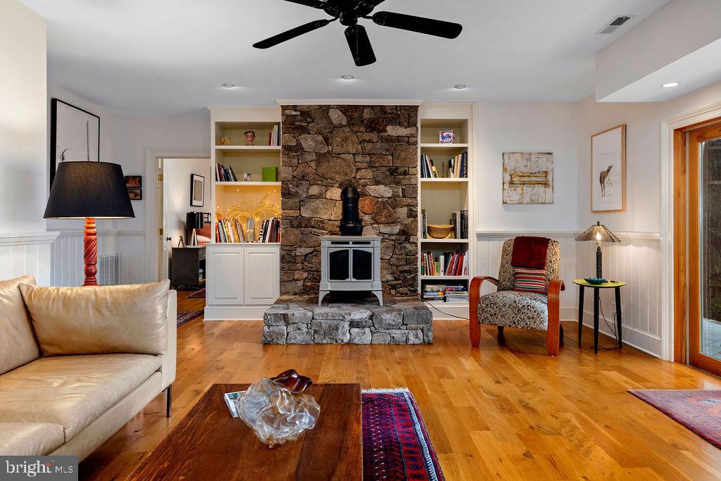 114 TREE HOUSE PLACE, NELLYSFORD, Virginia 22958, 3 Bedrooms Bedrooms, ,3 BathroomsBathrooms,Residential,For sale,114 TREE HOUSE PLACE,VANL2000618 MLS # VANL2000618