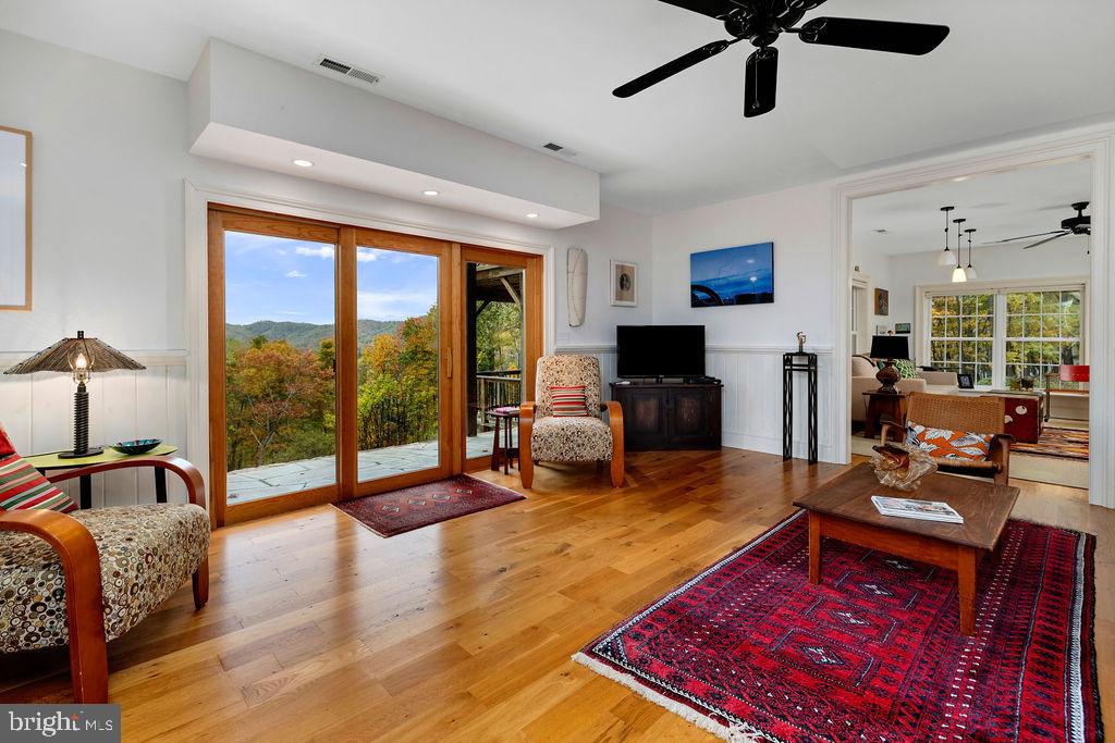 114 TREE HOUSE PLACE, NELLYSFORD, Virginia 22958, 3 Bedrooms Bedrooms, ,3 BathroomsBathrooms,Residential,For sale,114 TREE HOUSE PLACE,VANL2000618 MLS # VANL2000618