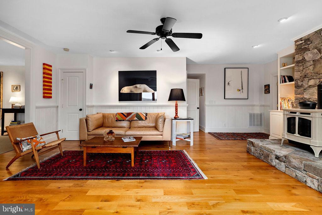 114 TREE HOUSE PLACE, NELLYSFORD, Virginia 22958, 3 Bedrooms Bedrooms, ,3 BathroomsBathrooms,Residential,For sale,114 TREE HOUSE PLACE,VANL2000618 MLS # VANL2000618