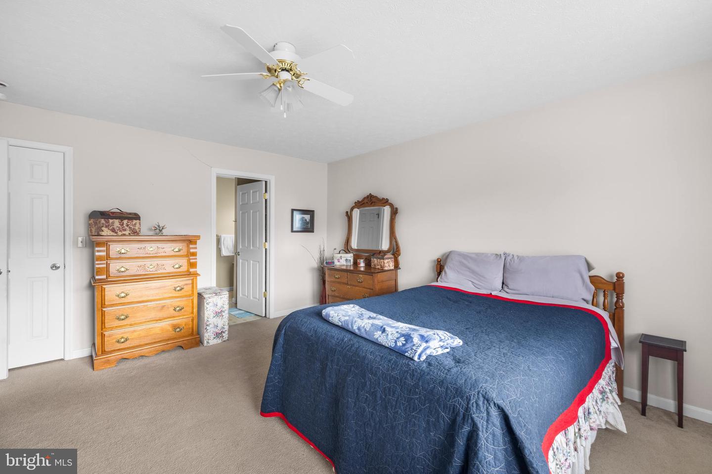 1076 STUART DR, FRONT ROYAL, Virginia 22630, 3 Bedrooms Bedrooms, ,2 BathroomsBathrooms,Residential,For sale,1076 STUART DR,VAWR2013004 MLS # VAWR2013004