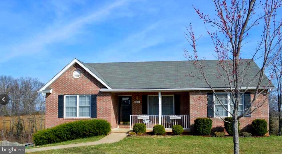 1076 STUART DR, FRONT ROYAL, Virginia 22630, 3 Bedrooms Bedrooms, ,2 BathroomsBathrooms,Residential,For sale,1076 STUART DR,VAWR2013004 MLS # VAWR2013004