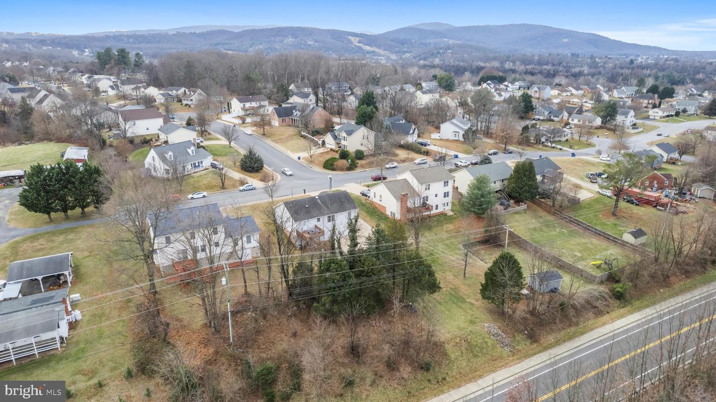 1076 STUART DR, FRONT ROYAL, Virginia 22630, 3 Bedrooms Bedrooms, ,2 BathroomsBathrooms,Residential,For sale,1076 STUART DR,VAWR2013004 MLS # VAWR2013004