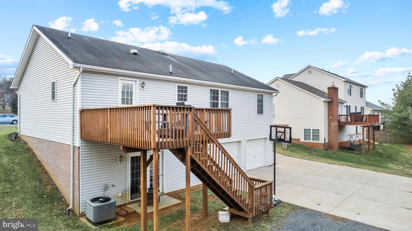 1076 STUART DR, FRONT ROYAL, Virginia 22630, 3 Bedrooms Bedrooms, ,2 BathroomsBathrooms,Residential,For sale,1076 STUART DR,VAWR2013004 MLS # VAWR2013004