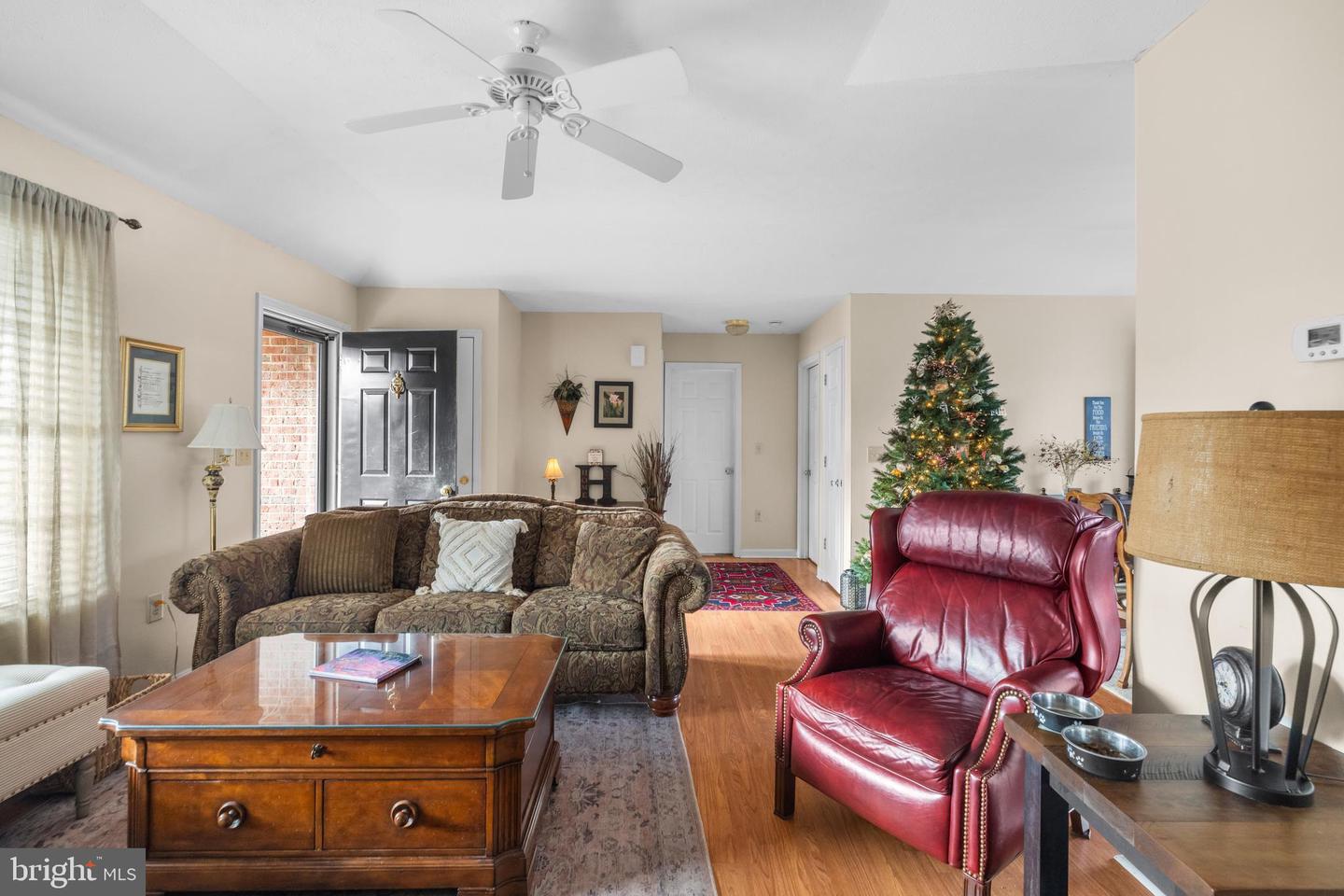 1076 STUART DR, FRONT ROYAL, Virginia 22630, 3 Bedrooms Bedrooms, ,2 BathroomsBathrooms,Residential,For sale,1076 STUART DR,VAWR2013004 MLS # VAWR2013004