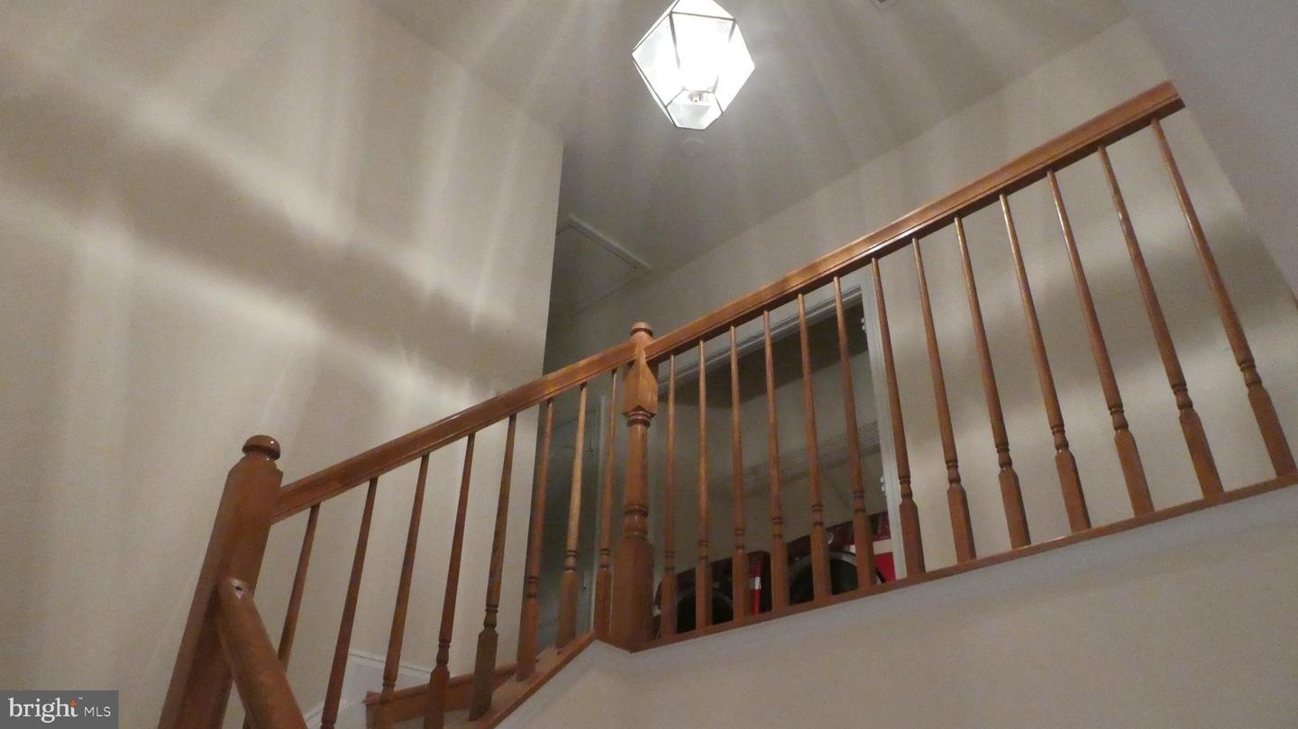 16456 KENNEWEG CT, WOODBRIDGE, Virginia 22191, 4 Bedrooms Bedrooms, ,3 BathroomsBathrooms,Residential,For sale,16456 KENNEWEG CT,VAPW2109520 MLS # VAPW2109520