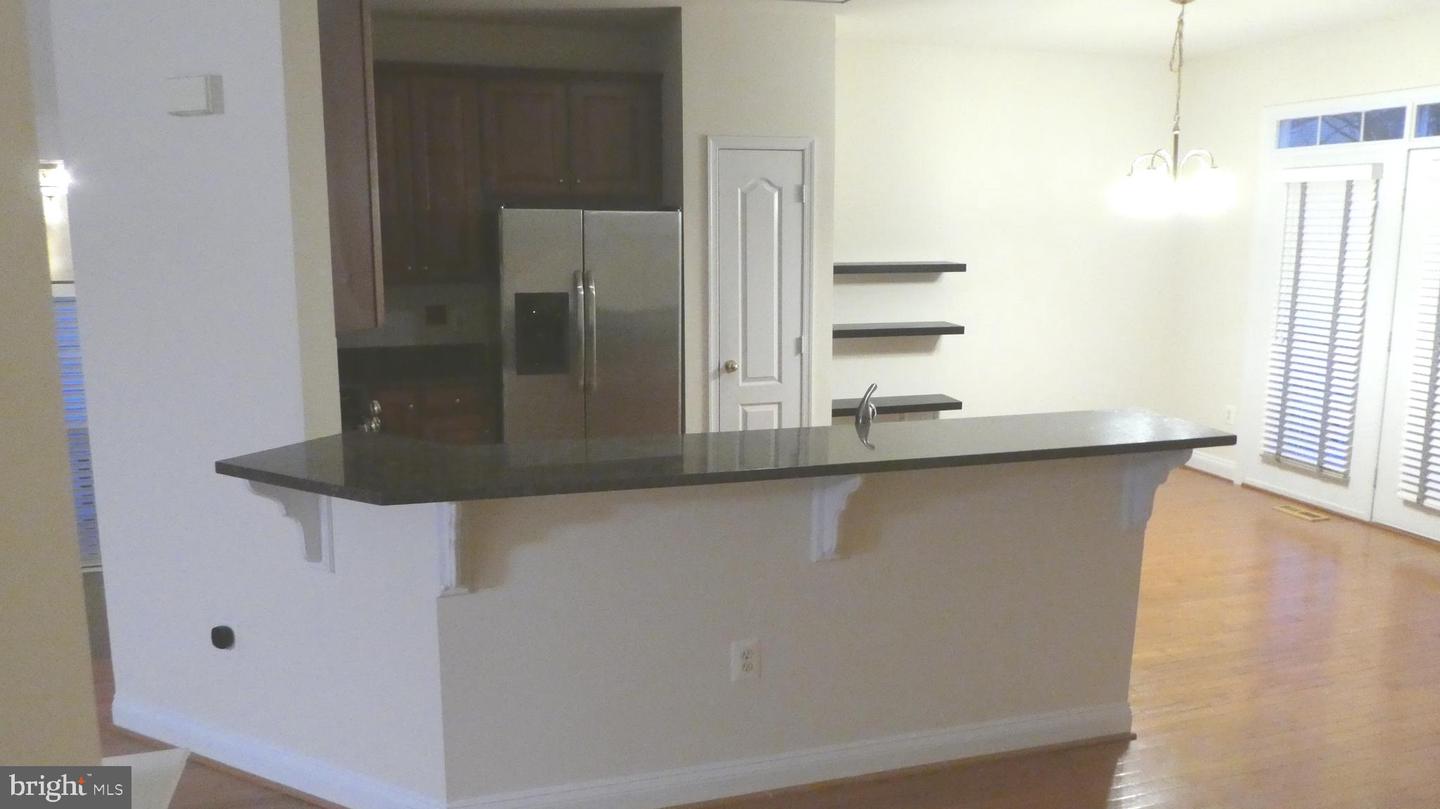 16456 KENNEWEG CT, WOODBRIDGE, Virginia 22191, 4 Bedrooms Bedrooms, ,3 BathroomsBathrooms,Residential,For sale,16456 KENNEWEG CT,VAPW2109520 MLS # VAPW2109520