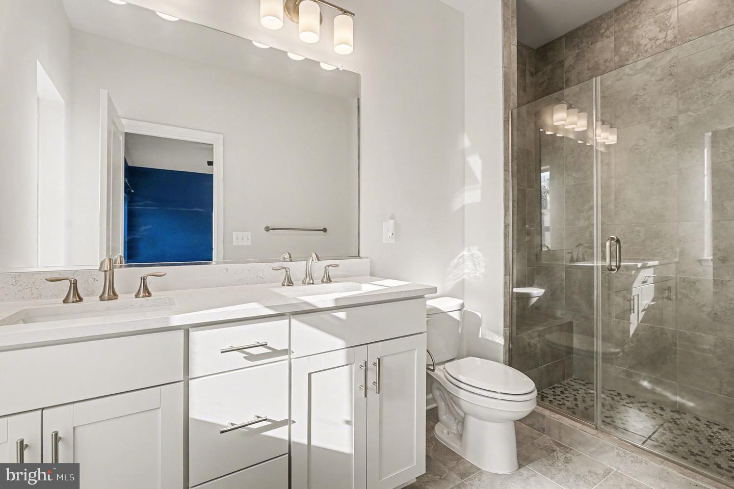 1211 CREEK BANK DR, STAFFORD, Virginia 22554, 4 Bedrooms Bedrooms, ,3 BathroomsBathrooms,Residential,For sale,1211 CREEK BANK DR,VAST2044860 MLS # VAST2044860