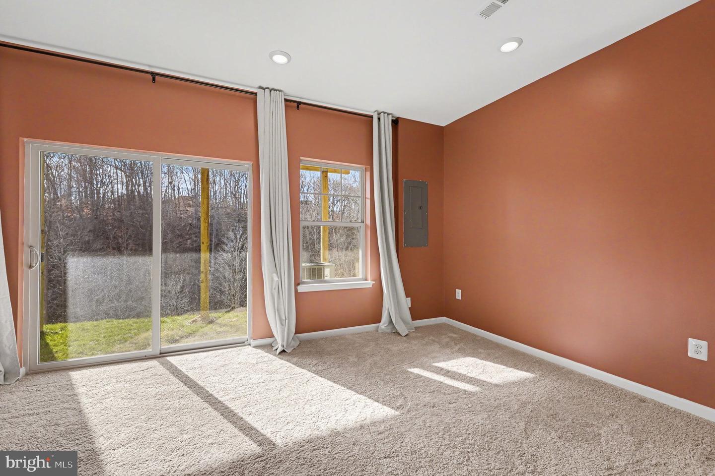 1211 CREEK BANK DR, STAFFORD, Virginia 22554, 4 Bedrooms Bedrooms, ,3 BathroomsBathrooms,Residential,For sale,1211 CREEK BANK DR,VAST2044860 MLS # VAST2044860