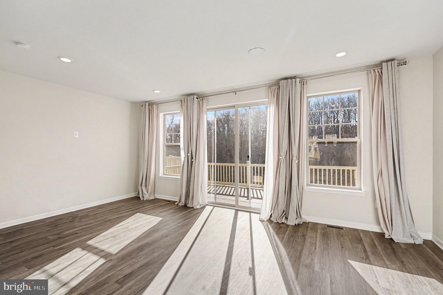 1211 CREEK BANK DR, STAFFORD, Virginia 22554, 4 Bedrooms Bedrooms, ,3 BathroomsBathrooms,Residential,For sale,1211 CREEK BANK DR,VAST2044860 MLS # VAST2044860