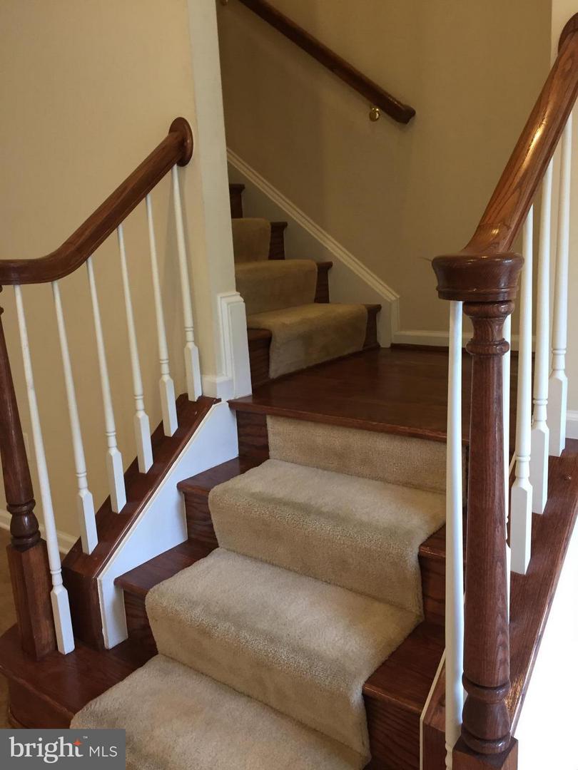 19508 FRONT ST, LEESBURG, Virginia 20176, 5 Bedrooms Bedrooms, ,4 BathroomsBathrooms,Residential,For sale,19508 FRONT ST,VALO2113068 MLS # VALO2113068 19508 FRONT ST, LEESBURG, Virginia 20176, 5 Bedrooms Bedrooms, ,4 BathroomsBathrooms,Residential,For sale,19508 FRONT ST,VALO2113068 MLS # VALO2113068