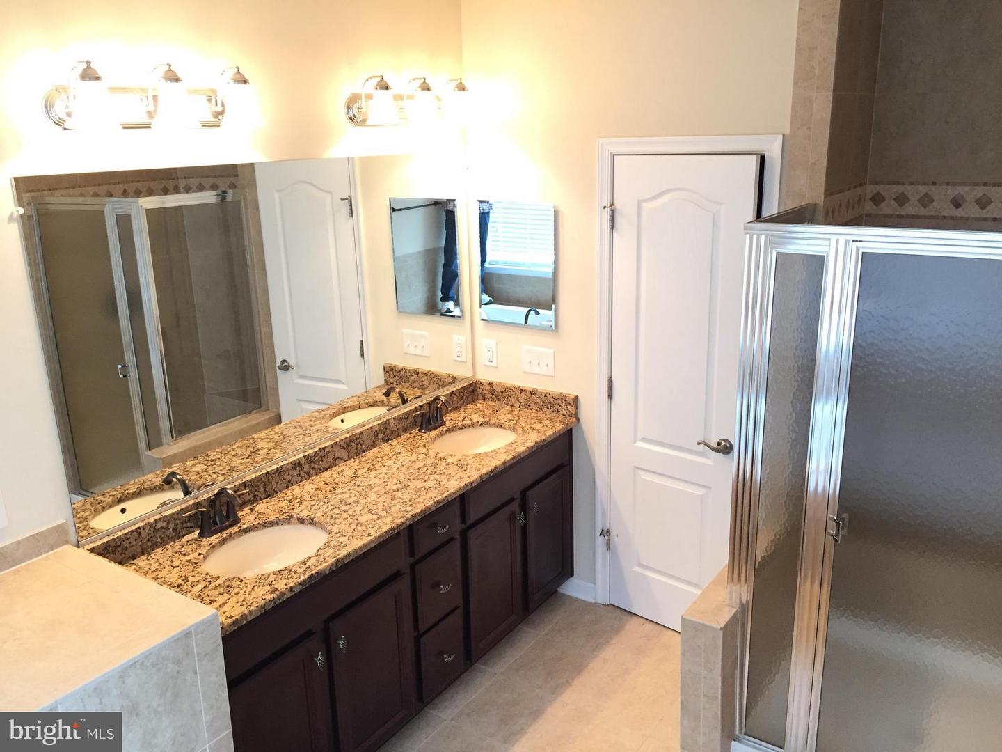 19508 FRONT ST, LEESBURG, Virginia 20176, 5 Bedrooms Bedrooms, ,4 BathroomsBathrooms,Residential,For sale,19508 FRONT ST,VALO2113068 MLS # VALO2113068 19508 FRONT ST, LEESBURG, Virginia 20176, 5 Bedrooms Bedrooms, ,4 BathroomsBathrooms,Residential,For sale,19508 FRONT ST,VALO2113068 MLS # VALO2113068