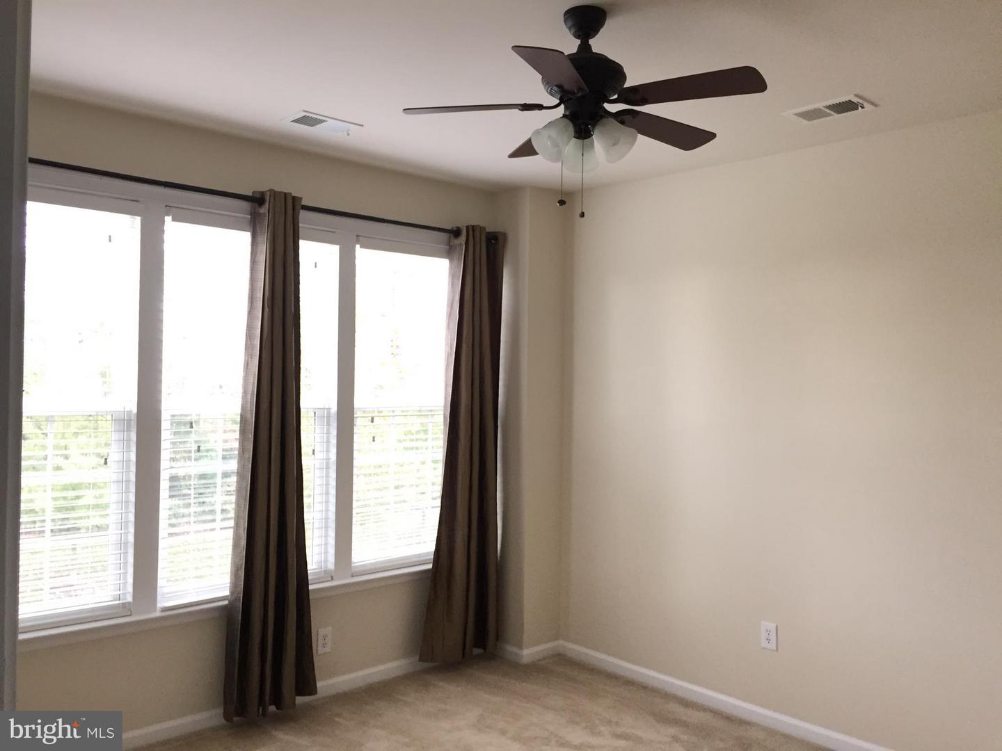 19508 FRONT ST, LEESBURG, Virginia 20176, 5 Bedrooms Bedrooms, ,4 BathroomsBathrooms,Residential,For sale,19508 FRONT ST,VALO2113068 MLS # VALO2113068 19508 FRONT ST, LEESBURG, Virginia 20176, 5 Bedrooms Bedrooms, ,4 BathroomsBathrooms,Residential,For sale,19508 FRONT ST,VALO2113068 MLS # VALO2113068