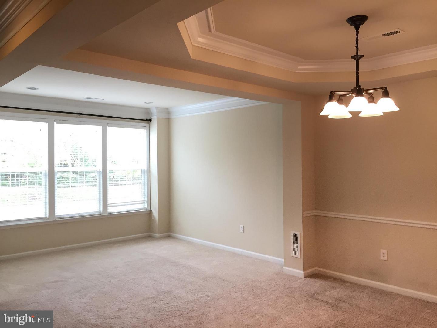 19508 FRONT ST, LEESBURG, Virginia 20176, 5 Bedrooms Bedrooms, ,4 BathroomsBathrooms,Residential,For sale,19508 FRONT ST,VALO2113068 MLS # VALO2113068 19508 FRONT ST, LEESBURG, Virginia 20176, 5 Bedrooms Bedrooms, ,4 BathroomsBathrooms,Residential,For sale,19508 FRONT ST,VALO2113068 MLS # VALO2113068