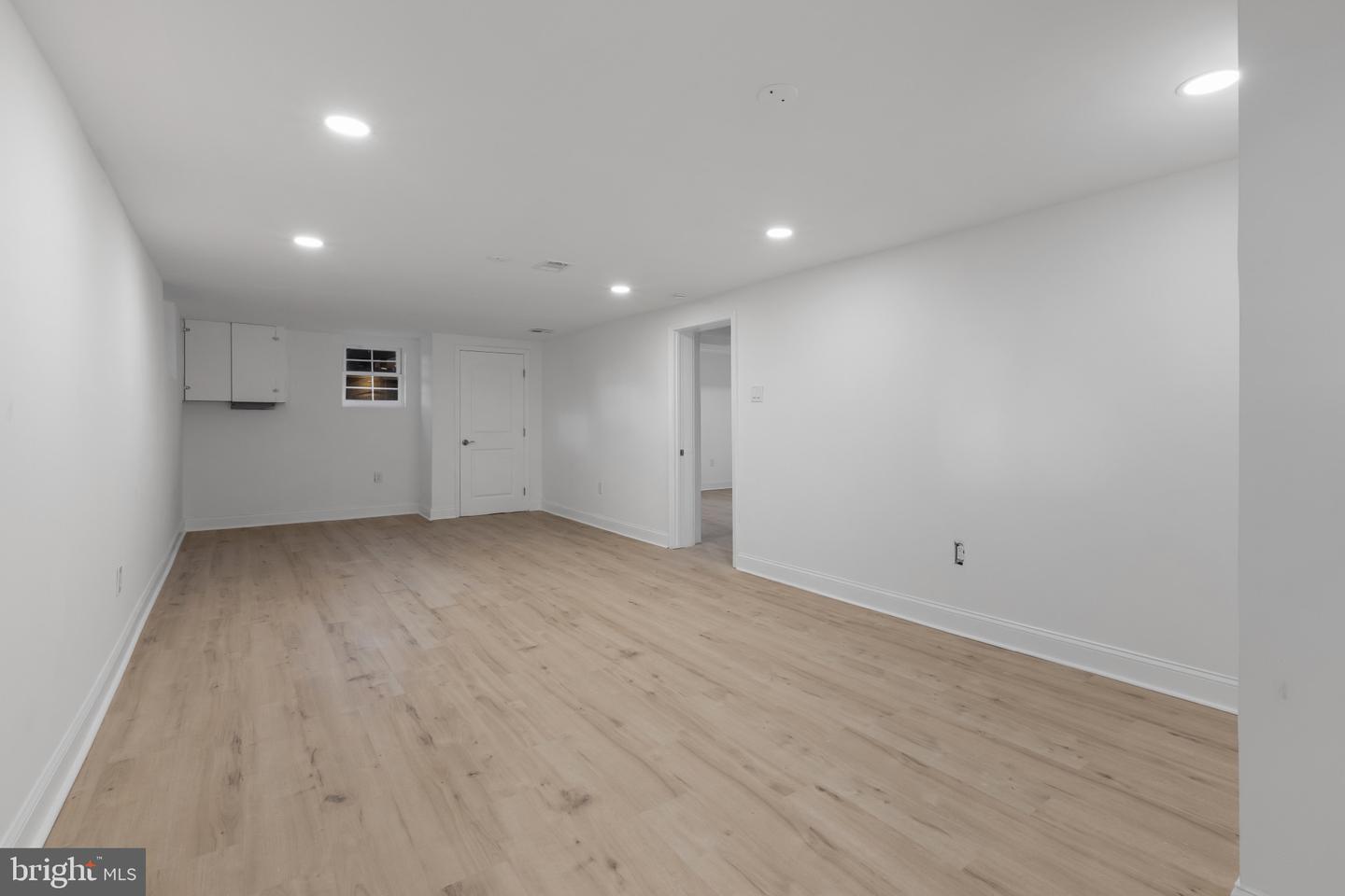 3284 ANNANDALE RD, FALLS CHURCH, Virginia 22042, 6 Bedrooms Bedrooms, ,4 BathroomsBathrooms,Residential,For sale,3284 ANNANDALE RD,VAFX2283528 MLS # VAFX2283528