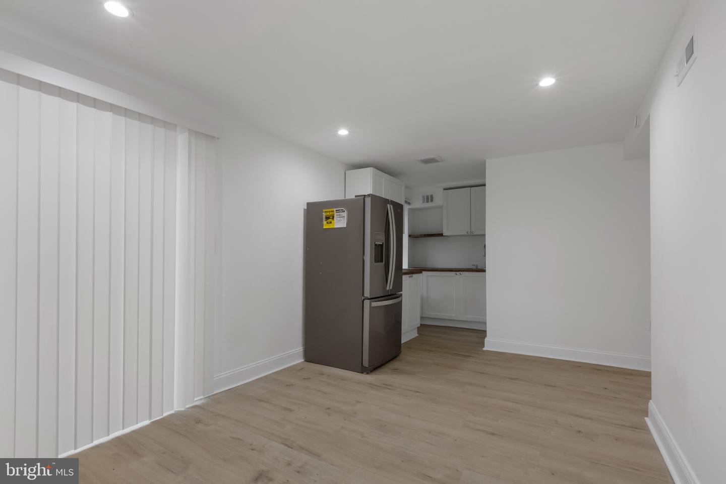 3284 ANNANDALE RD, FALLS CHURCH, Virginia 22042, 6 Bedrooms Bedrooms, ,4 BathroomsBathrooms,Residential,For sale,3284 ANNANDALE RD,VAFX2283528 MLS # VAFX2283528