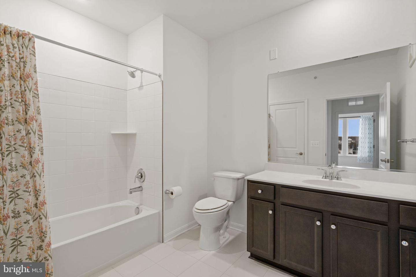 13950 ENGLEFIELD DR #408, WOODBRIDGE, Virginia 22193, 2 Bedrooms Bedrooms, ,2 BathroomsBathrooms,Residential,For sale,13950 ENGLEFIELD DR #408,VAPW2109638 MLS # VAPW2109638