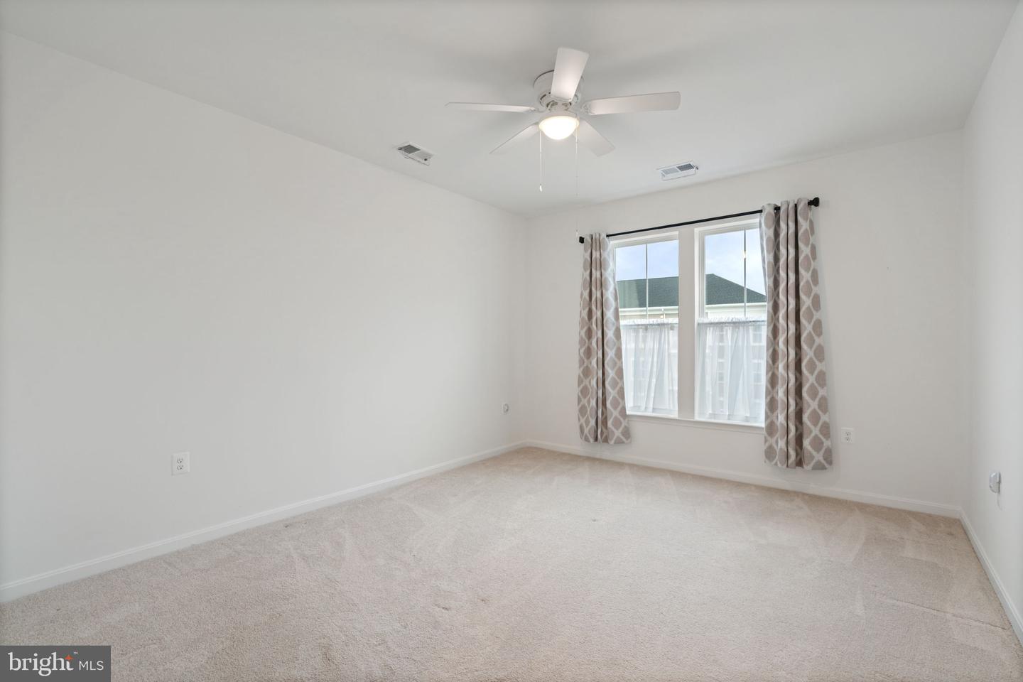 13950 ENGLEFIELD DR #408, WOODBRIDGE, Virginia 22193, 2 Bedrooms Bedrooms, ,2 BathroomsBathrooms,Residential,For sale,13950 ENGLEFIELD DR #408,VAPW2109638 MLS # VAPW2109638