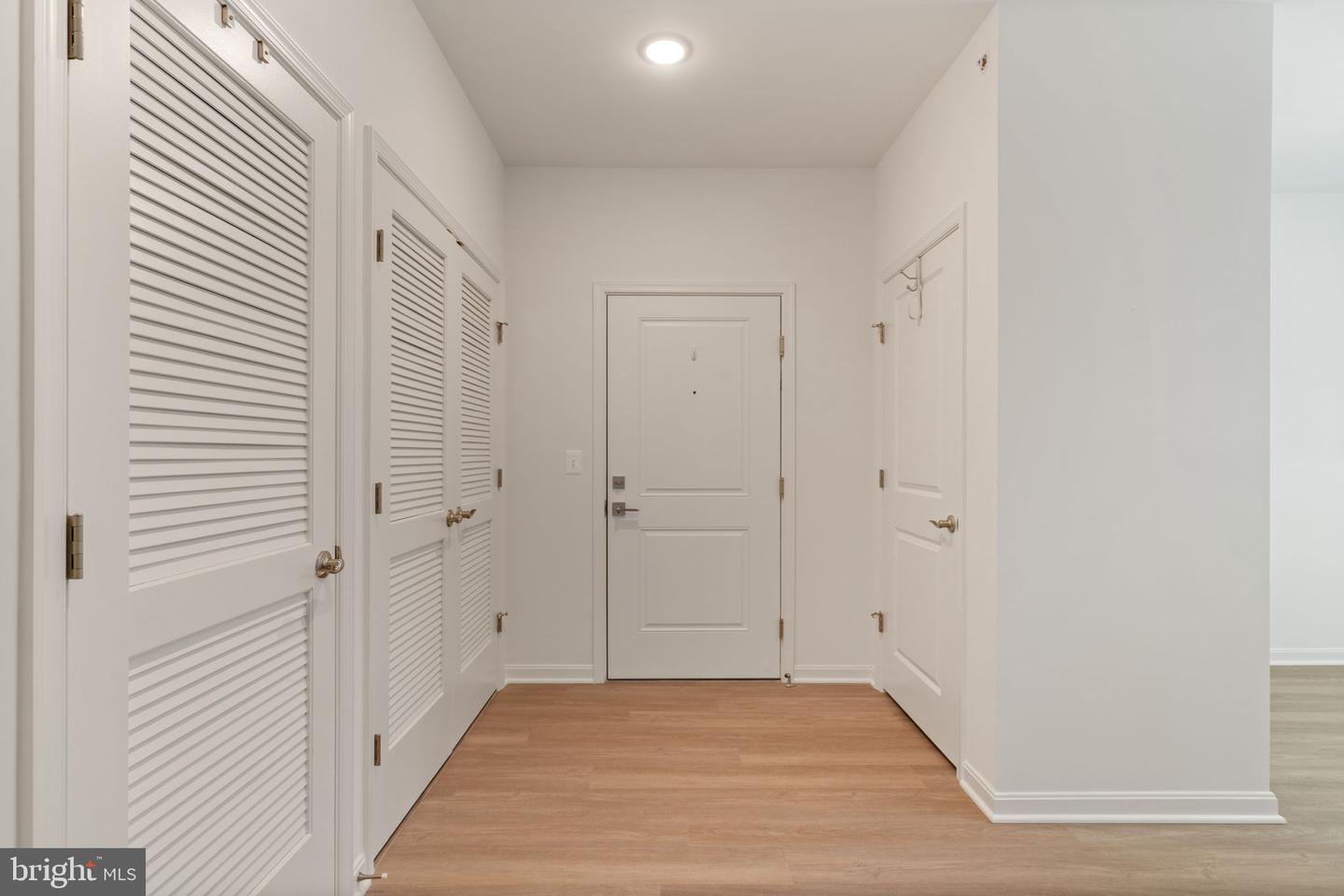 13950 ENGLEFIELD DR #408, WOODBRIDGE, Virginia 22193, 2 Bedrooms Bedrooms, ,2 BathroomsBathrooms,Residential,For sale,13950 ENGLEFIELD DR #408,VAPW2109638 MLS # VAPW2109638