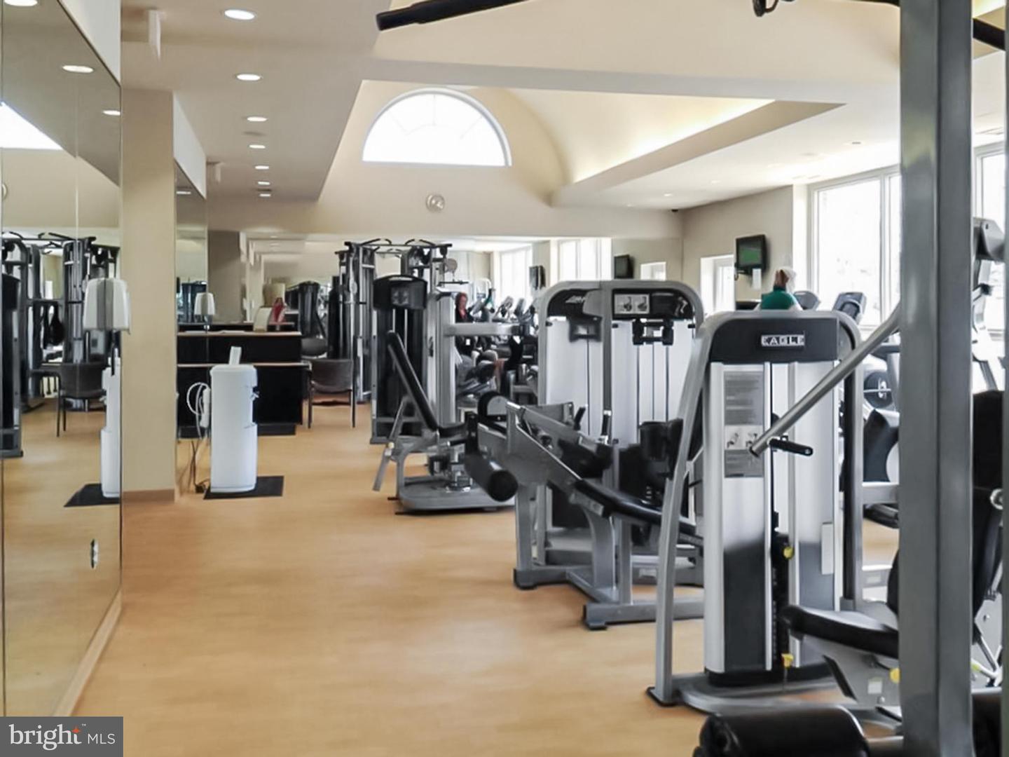 12101 GREEN LEAF CT #102, FAIRFAX, Virginia 22033, 3 Bedrooms Bedrooms, ,2 BathroomsBathrooms,Residential,For sale,12101 GREEN LEAF CT #102,VAFX2283530 MLS # VAFX2283530